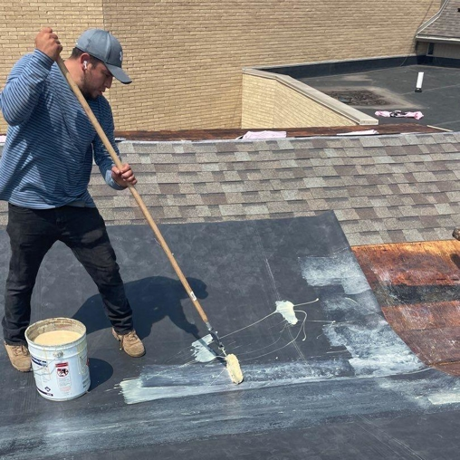 Image Roof workers 2